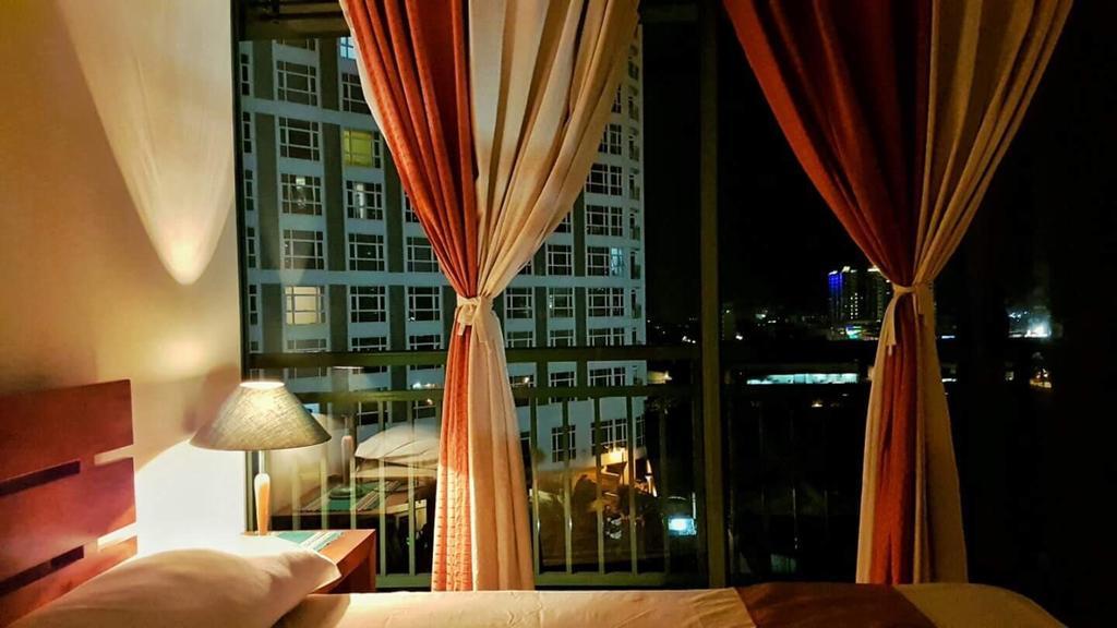 Ortigas 2 Bedroom Corner Unit With 2 Queen Across Shangrila Manila Eksteriør bilde