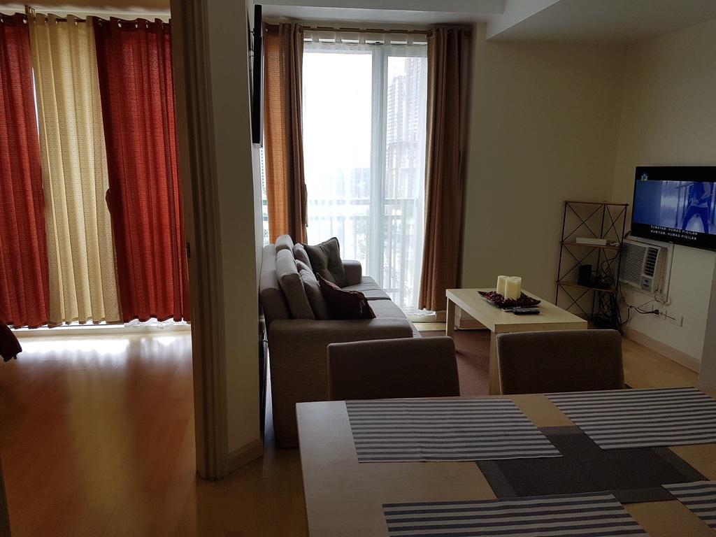 Ortigas 2 Bedroom Corner Unit With 2 Queen Across Shangrila Manila Eksteriør bilde